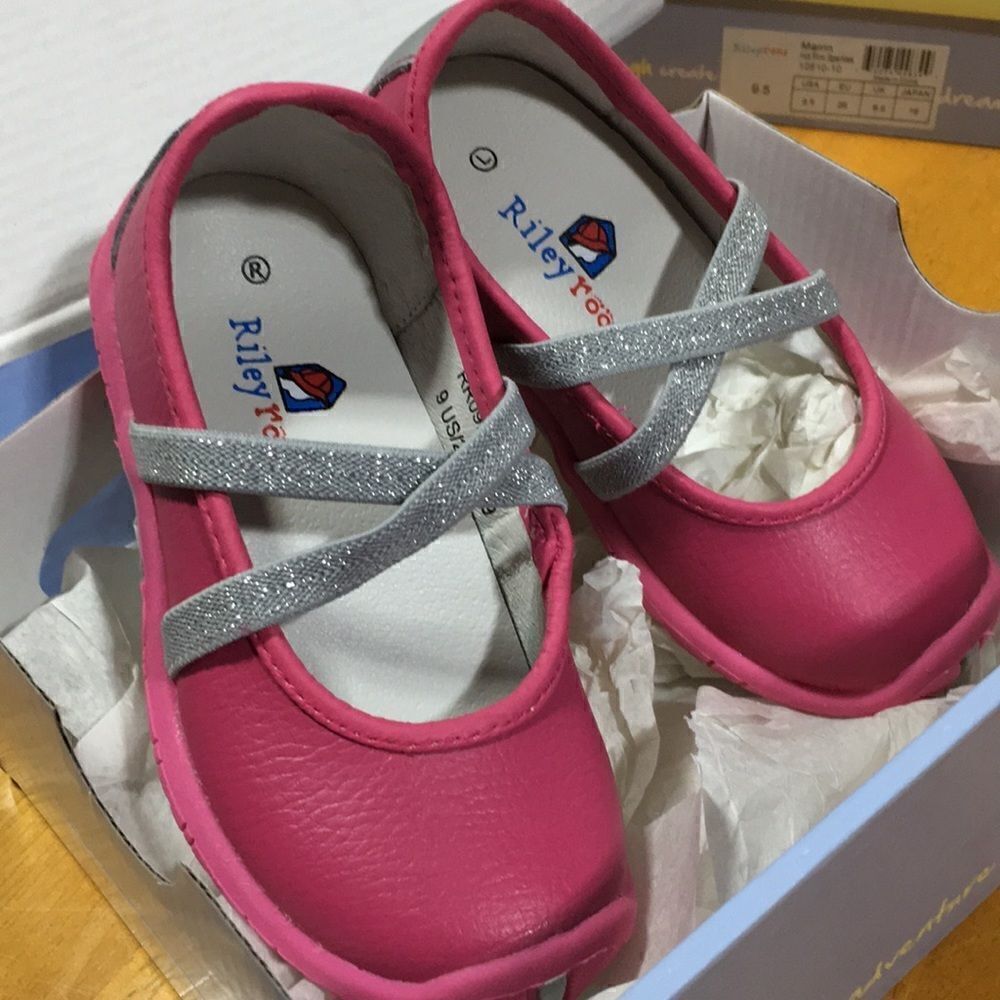 NWT Rileyroos pink silver slip on ballerina type shoes  new in box